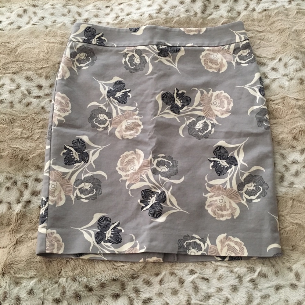 Floral skirt - Ann Taylor